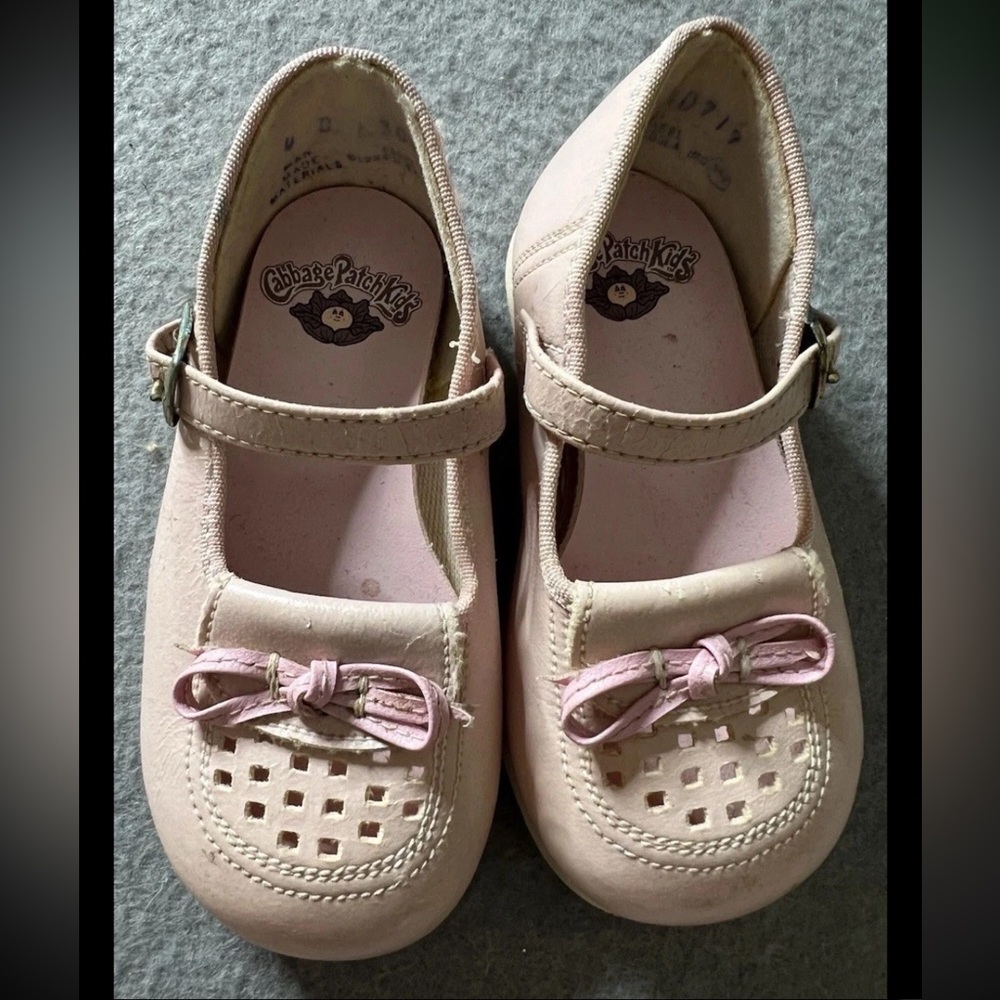 Vintage 1984 Cabbage Patch Kids Baby Shoes RARE Girls 4 (5.25") Light Pink